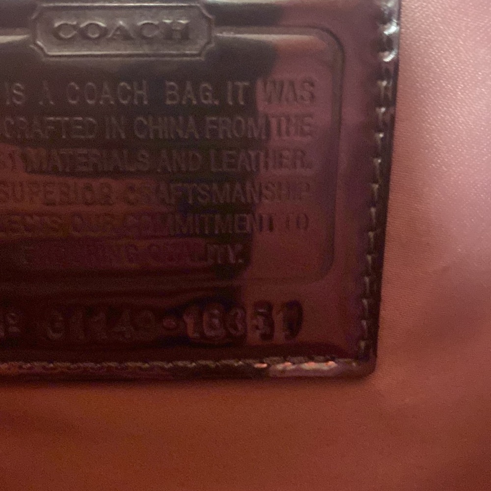 Coach - Picture 7 of 9